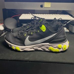 Nike Element React 55